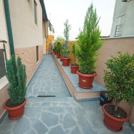 Hotel Elegant 2 Tbilisi Exteriör bild