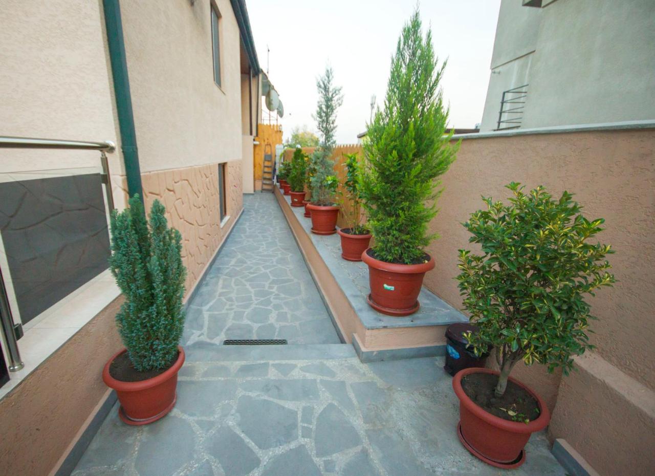 Hotel Elegant 2 Tbilisi Exteriör bild