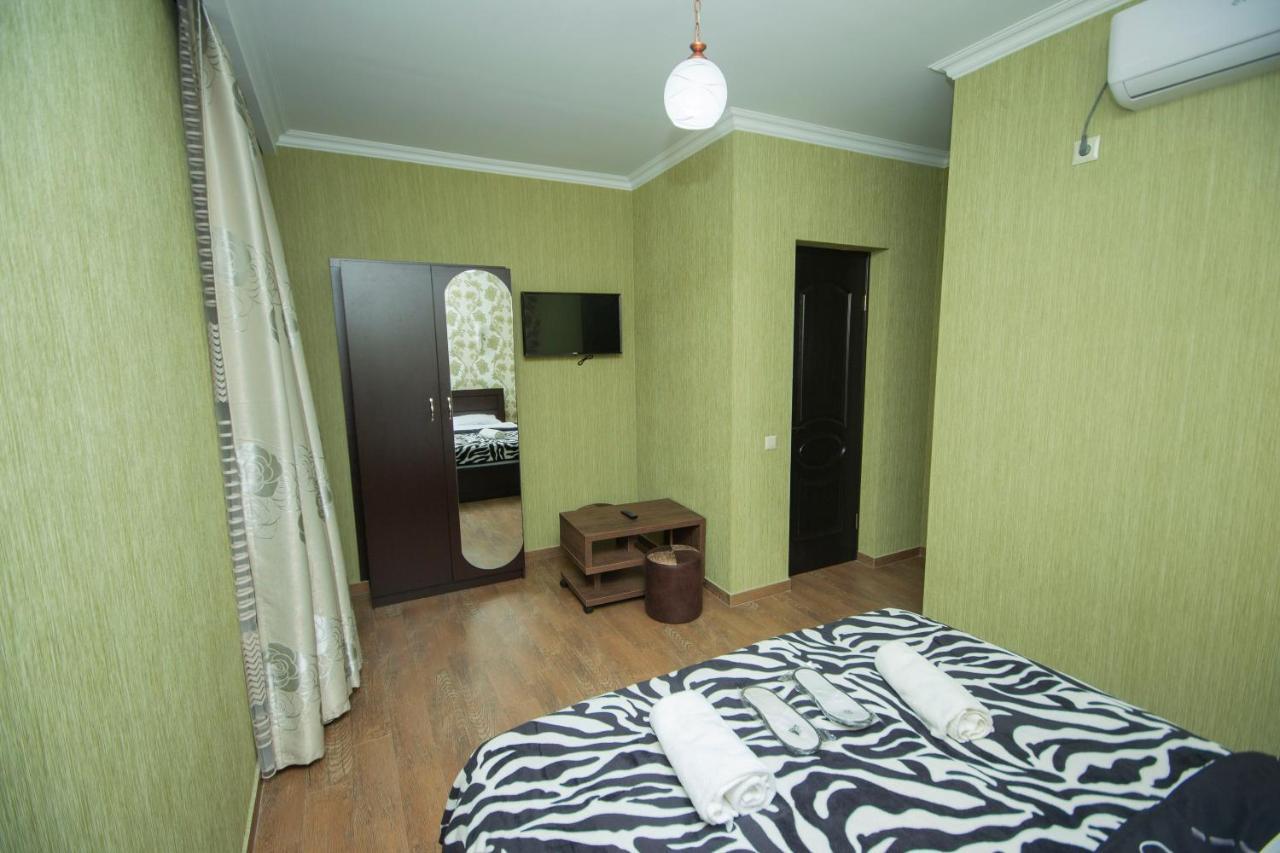 Hotel Elegant 2 Tbilisi Exteriör bild