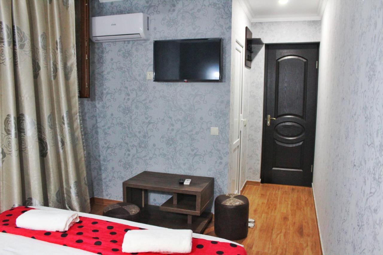 Hotel Elegant 2 Tbilisi Exteriör bild