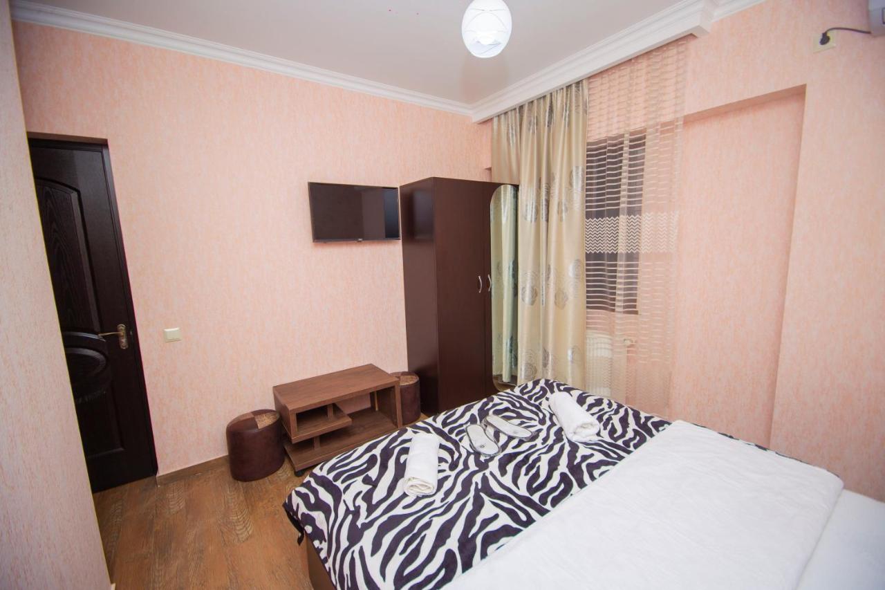 Hotel Elegant 2 Tbilisi Exteriör bild