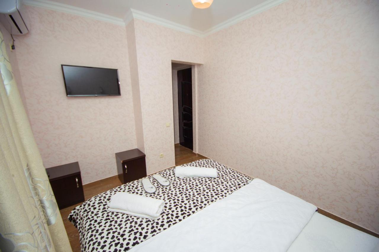 Hotel Elegant 2 Tbilisi Exteriör bild