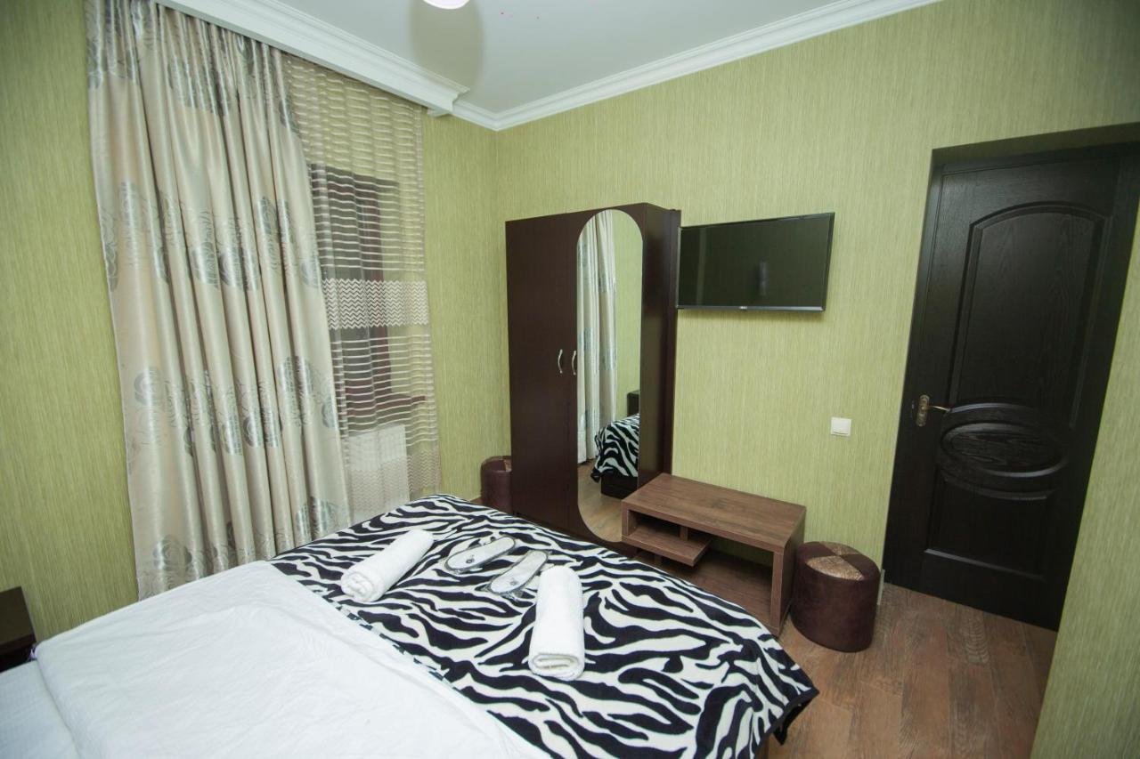 Hotel Elegant 2 Tbilisi Exteriör bild