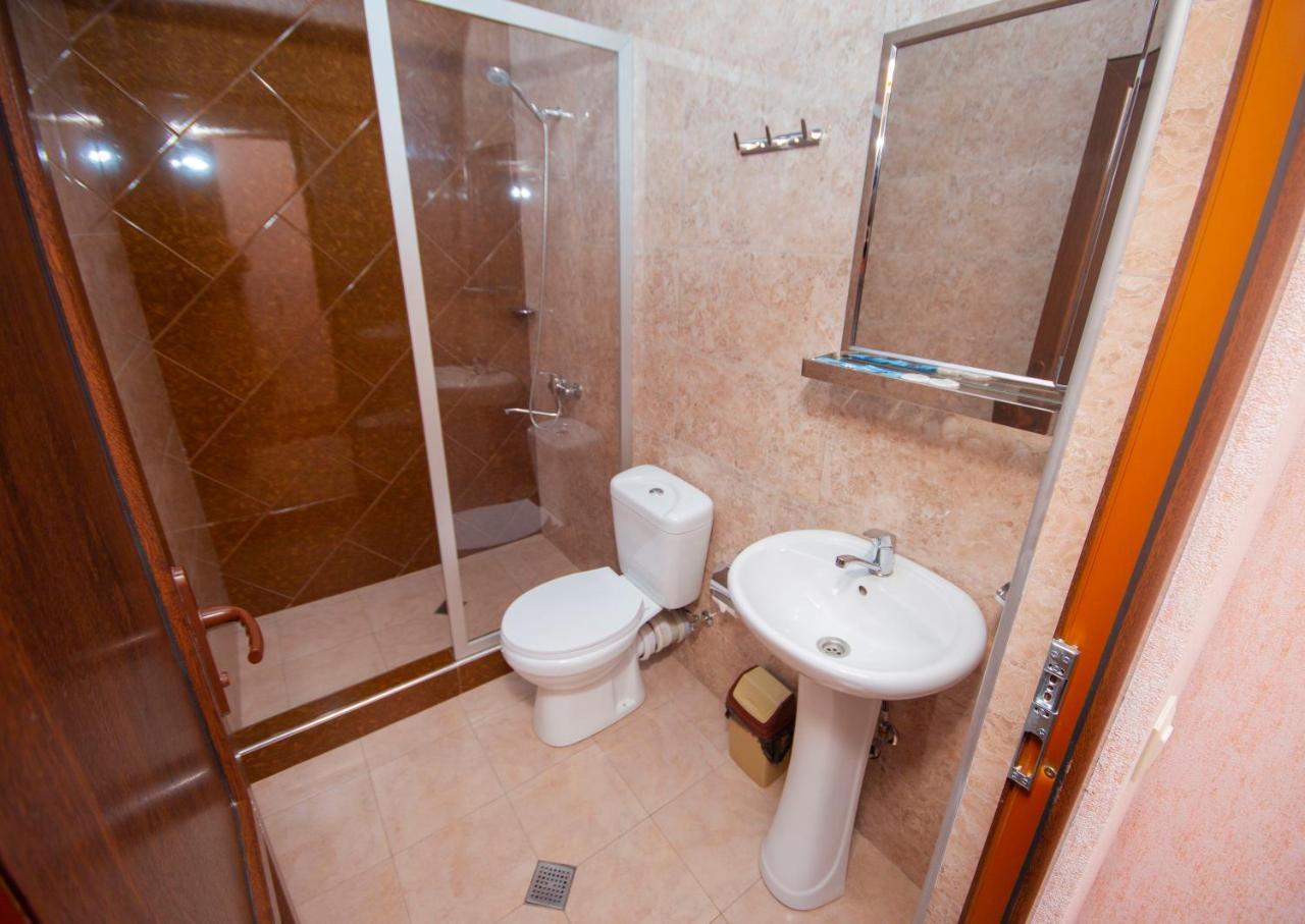 Hotel Elegant 2 Tbilisi Exteriör bild