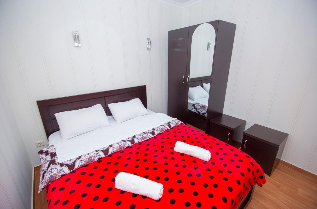 Hotel Elegant 2 Tbilisi Exteriör bild