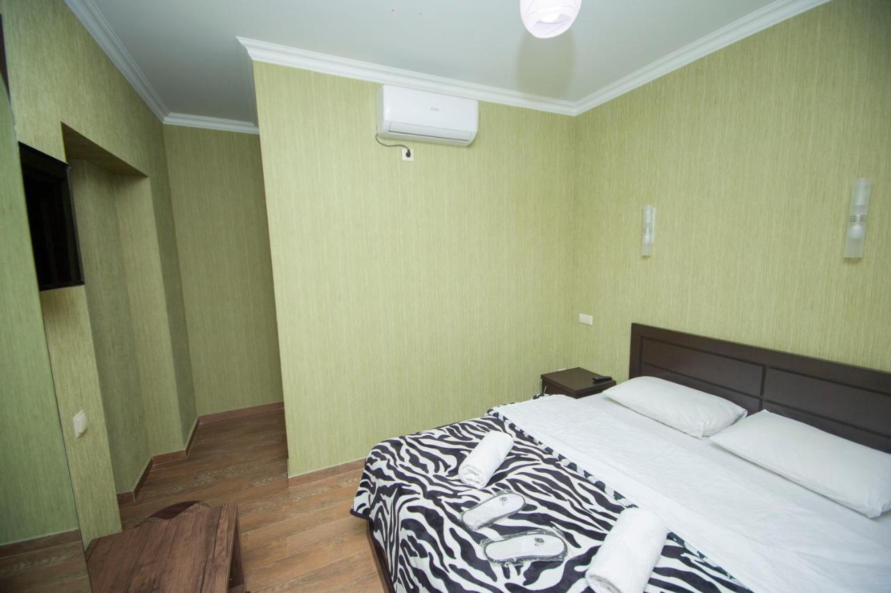 Hotel Elegant 2 Tbilisi Exteriör bild
